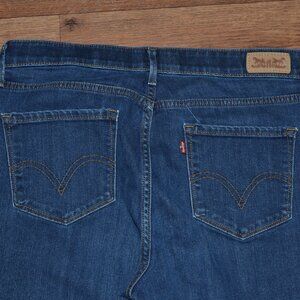 Woman's Levi's 525 Jeans Size 12